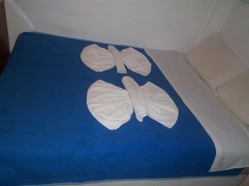 Knossos Hotel Каламаки Экстерьер фото